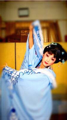 身轻如燕，颊红如丹&mdash;&mdash;专访潮剧演员蚁燕丹