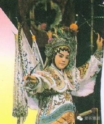 青梅莺啼余音袅&mdash;&mdash;黄芝香