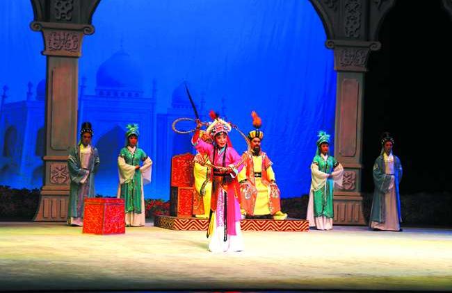 青年演员&ldquo;接棒&rdquo;《八宝与狄青》 老艺术家幕后&ldquo;传帮带&rdquo;