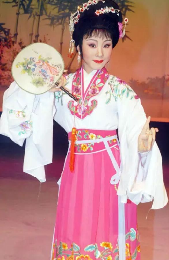 揭阳市小梅花艺术团《荔镜记》梅州行