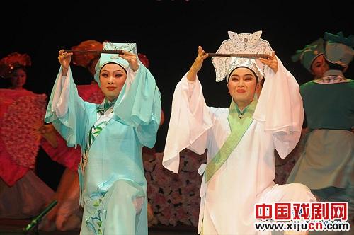 新编潮剧《梁祝》新年亮相