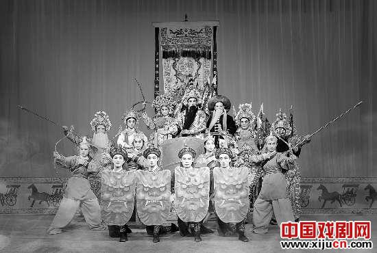 正字戏《金山战鼓》将演