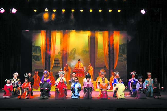 导演是演员的一面镜子&mdash;&mdash;访广东潮剧院二级导演郑松明