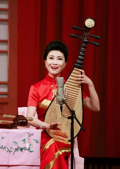 八月的惠民演出可以领票啦！