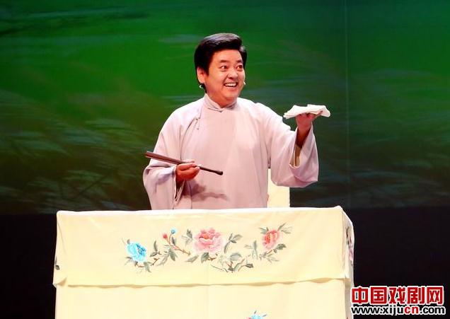 苏州评话《康熙私访》(表演:王池良)