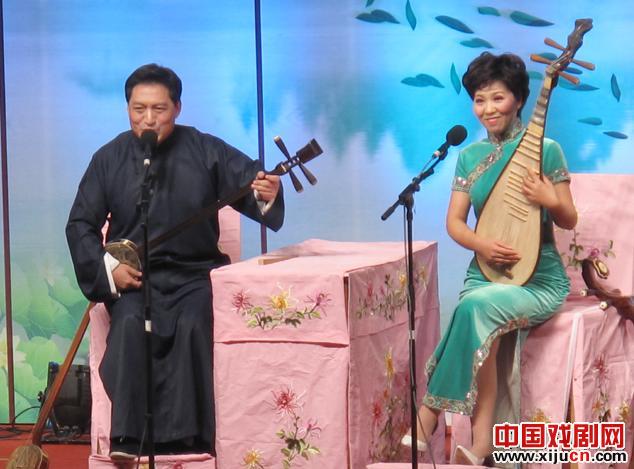 选回《秋海棠》,徐惠新、周红