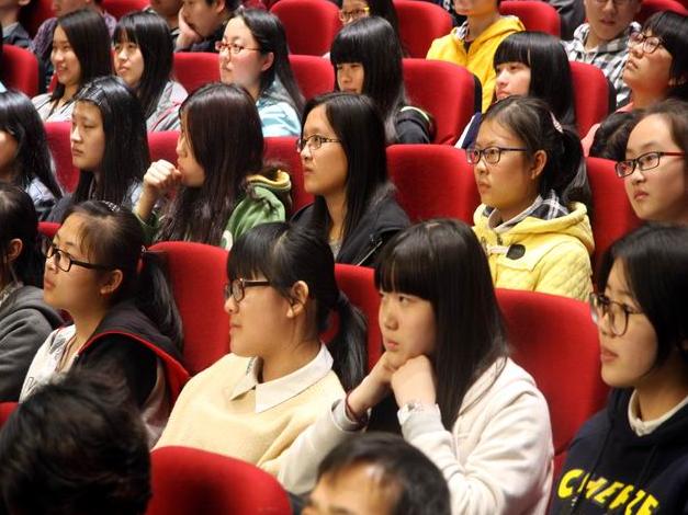 袁小良受邀前往苏州评弹学校举办&ldquo;寻师问道&rdquo;专题讲座