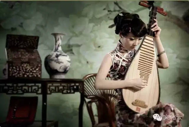 上海评弹团一级演员在徐汇图书馆给你讲讲评弹的故事