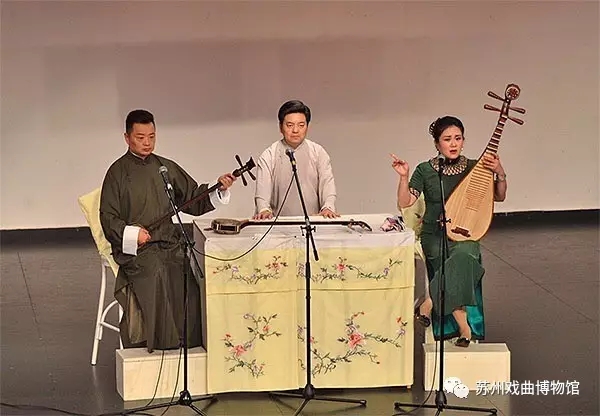 苏州评弹&ldquo;铁三角&rdquo;访加演出圆满举行 享誉多伦多