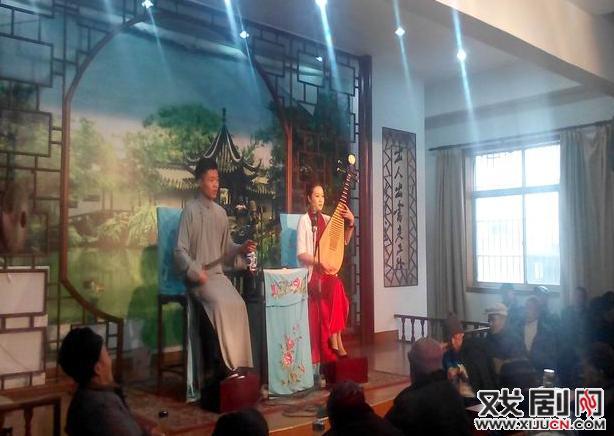 王瑾、张丽华、吴斌带领学生来黄埭文化书场实习演出