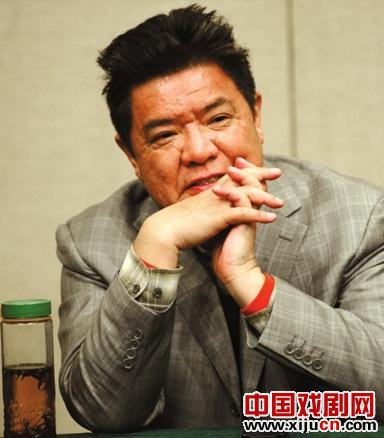 李龙吟《解药》是为献给去世的父亲李默然