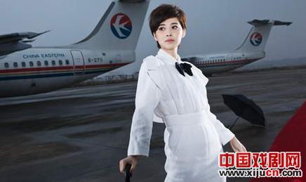 梅婷加盟邹静之的话剧终极版《我爱桃花》