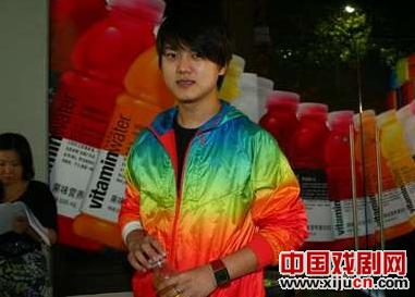 魏斌年底参演话剧《三国杀》