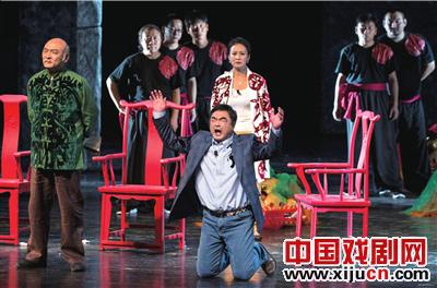 话剧《白纸坊太狮》首演