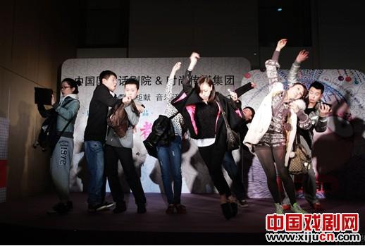 话剧《大家都有病》即将上演