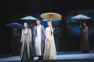 话剧《青蛇》接地气获赞