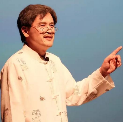 话剧《海外剩女》演员心得 会打算盘的精算师？