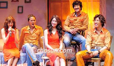 话剧《Poor for Love》