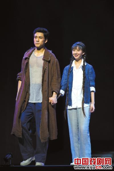 《山楂树之恋》小彩旗版静秋比较二