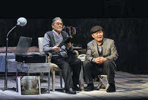 《冬之旅》&ldquo;老戏骨&rdquo;同台飙戏 李立群视蓝天野为偶像