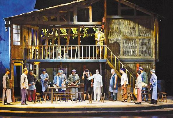 大型方言话剧《河街茶馆》在广州精彩上演