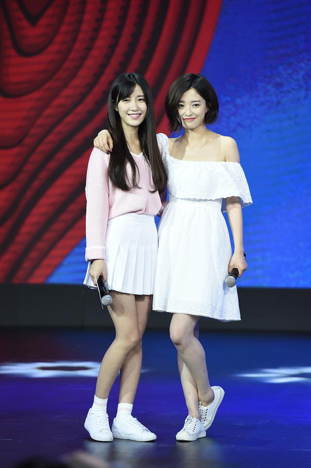 话剧版《左耳》