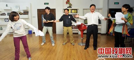 话剧《开动吧，和谐号》1月上演