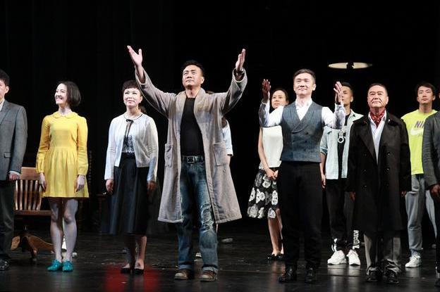 女神刘嘉玲撑台胡军话剧《人民公敌》