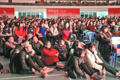 话剧《哥本哈根》圆满结束2015年度国家话剧院&ldquo;高雅艺术进校园&rdquo;的征程