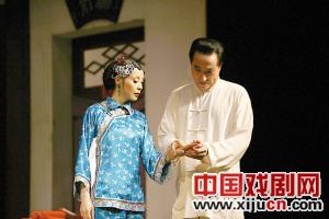 北京人民艺术剧院携《天下第一楼》演出