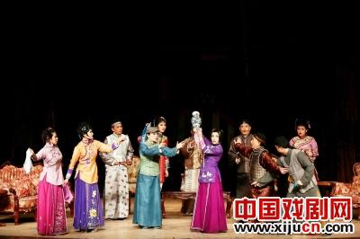 传奇话剧《风华绝代》2014年扬州首场演出