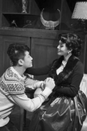 话剧界&ldquo;小巩俐&rdquo;领衔《意外来客》