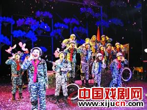 大型青春校园话剧《向前，向前》