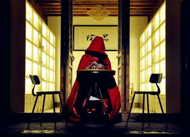 首部现代庭院话剧《死神光临》