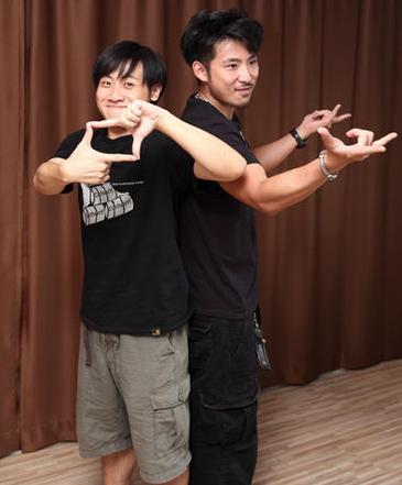 话剧《绝代双“熊”》