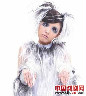 苏慧伦在《露露听我说》扮演一只&ldquo;拜金&rdquo;的&ldquo;美女狗&rdquo;