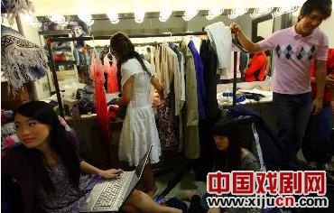 普林斯顿中文剧社在话剧中展现汉语魅力