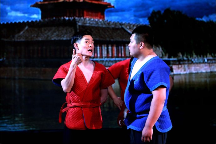 话剧《摔出一片天》