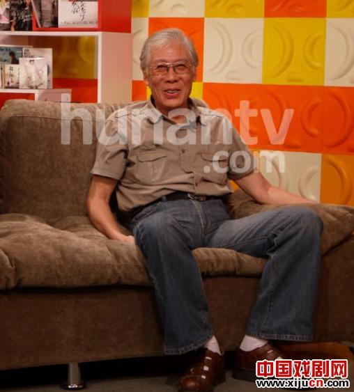 焦晃演话剧吓坏胡玫