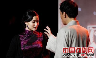 小宋佳话剧小品《雷雨》上春晚