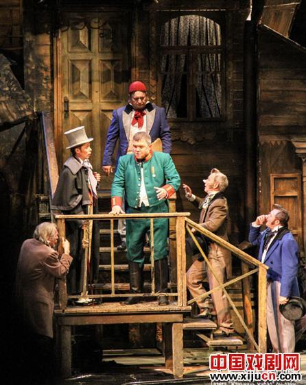 俄版话剧《钦差大臣》