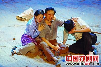 话剧《枫树林》亮相南京