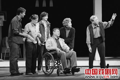 云南省话剧院创排民生煽情大型话剧《搬家》