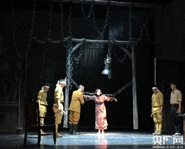 大型话剧《赵一曼》成都上演