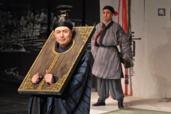 陈佩斯出席首届&ldquo;名家名团（深圳）话剧展演季&rdquo;