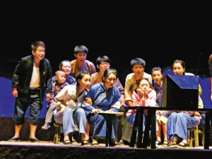 原创话剧《突围1978》长安大戏院上演