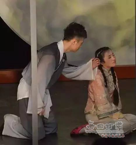 反腐话剧《大宅门的丫鬟》将演