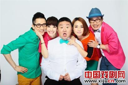 话剧《乱视佳人》8月亮相