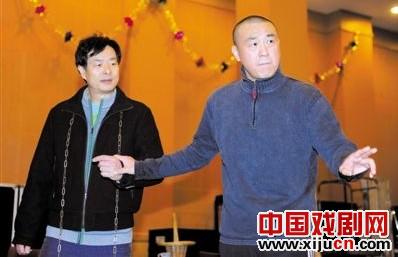 何冰参演话剧《鸟人》笑称无压力