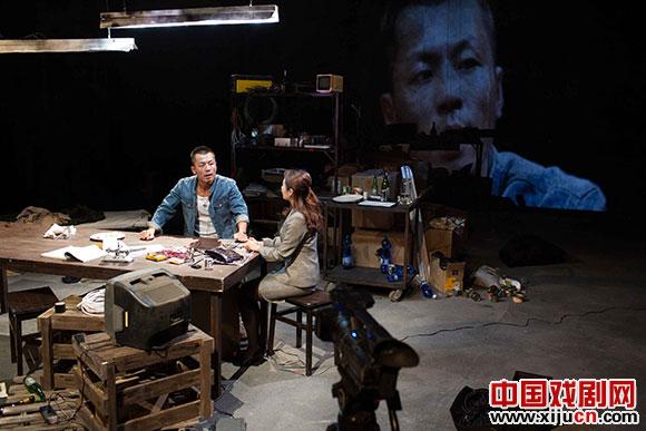 话剧《自杀炸弹车！目标&mdash;白宫！》震撼上演